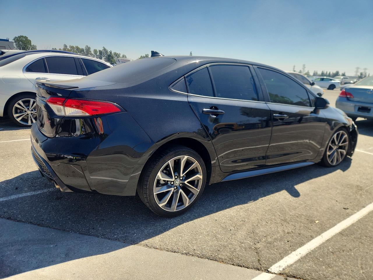 2021 TOYOTA COROLLA