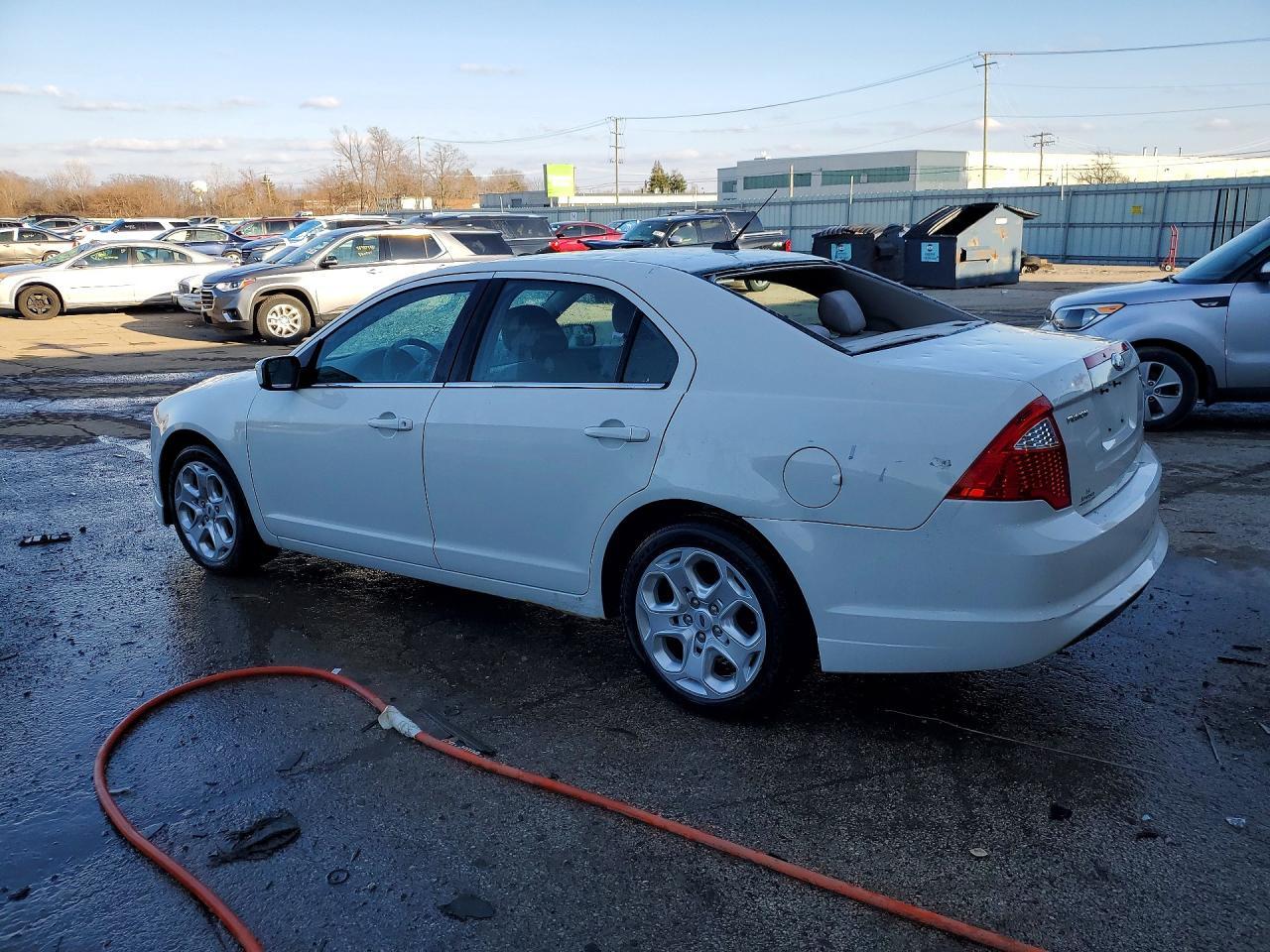 2011 FORD FUSION