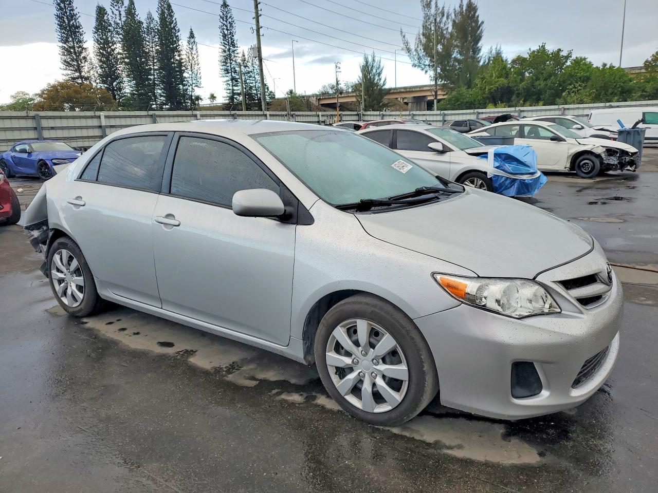 2012 TOYOTA COROLLA