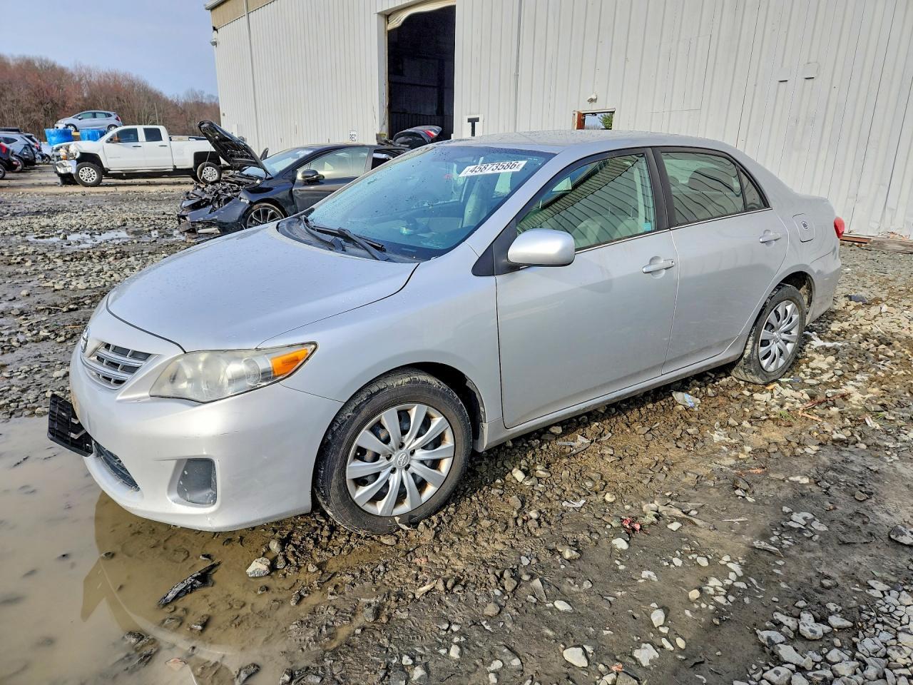 2013 TOYOTA COROLLA