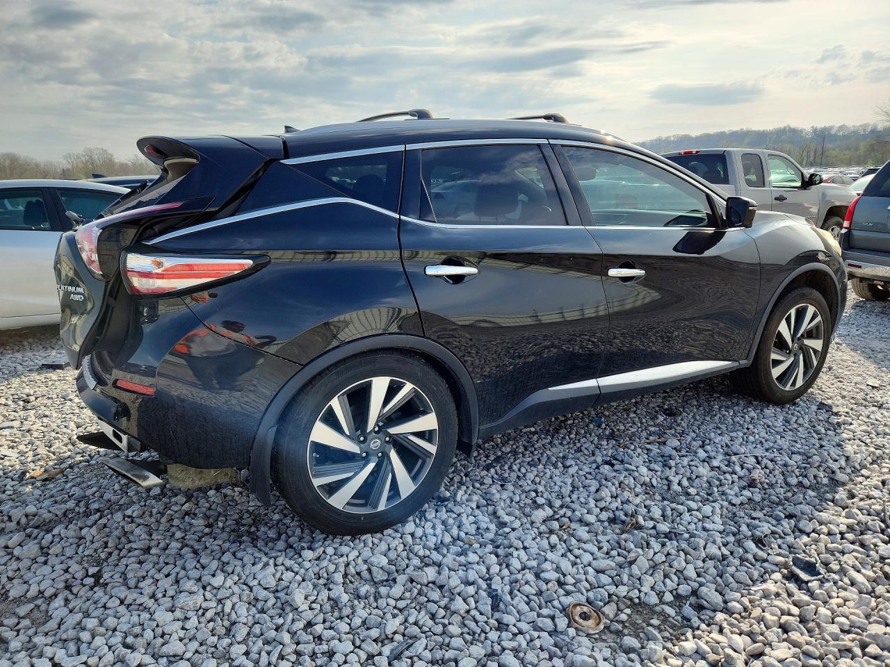 2016 NISSAN MURANO