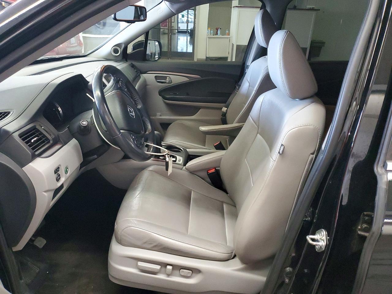 2017 HONDA PILOT