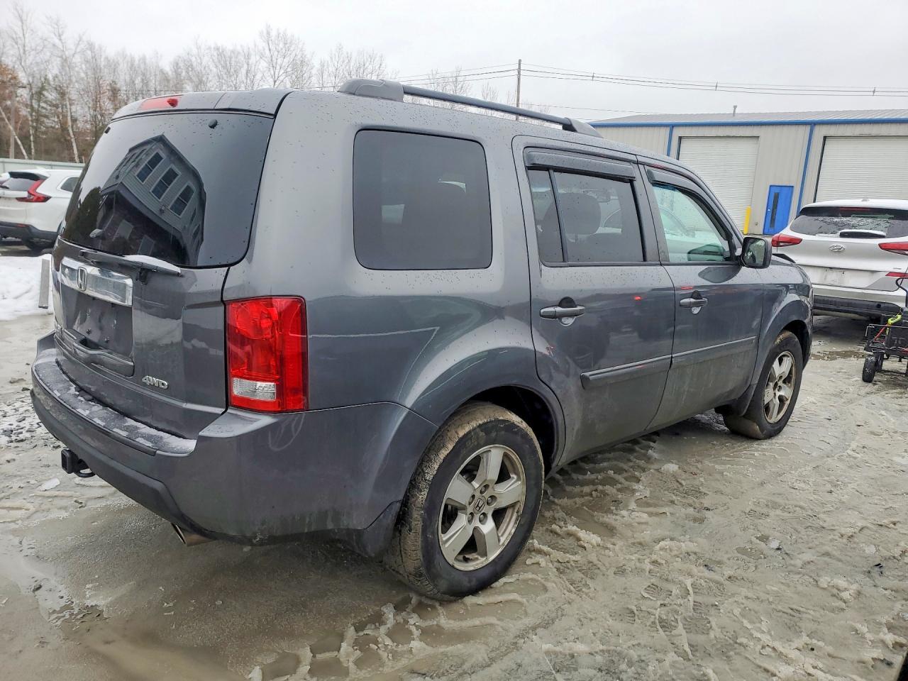 2011 HONDA PILOT