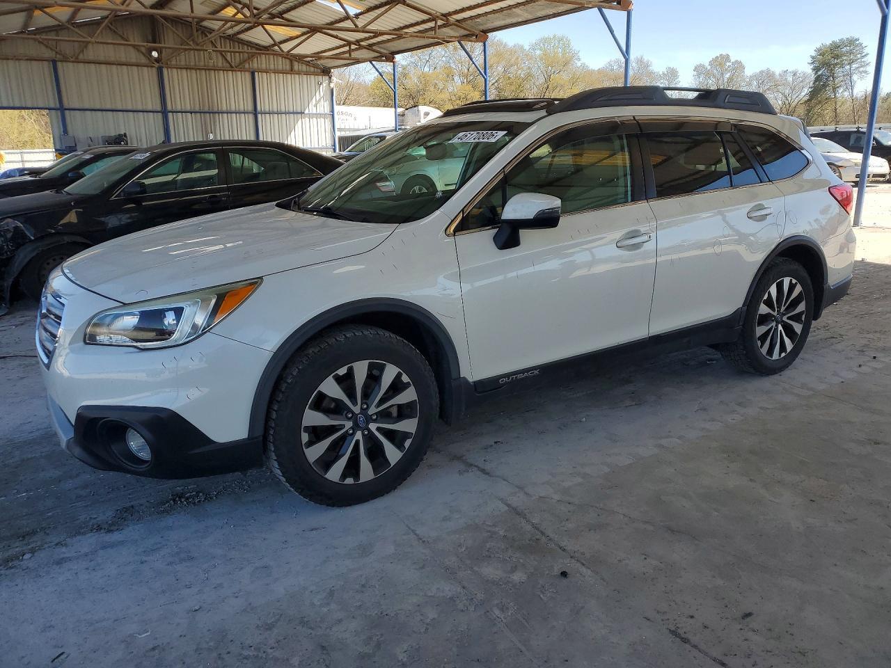 2015 SUBARU Outback