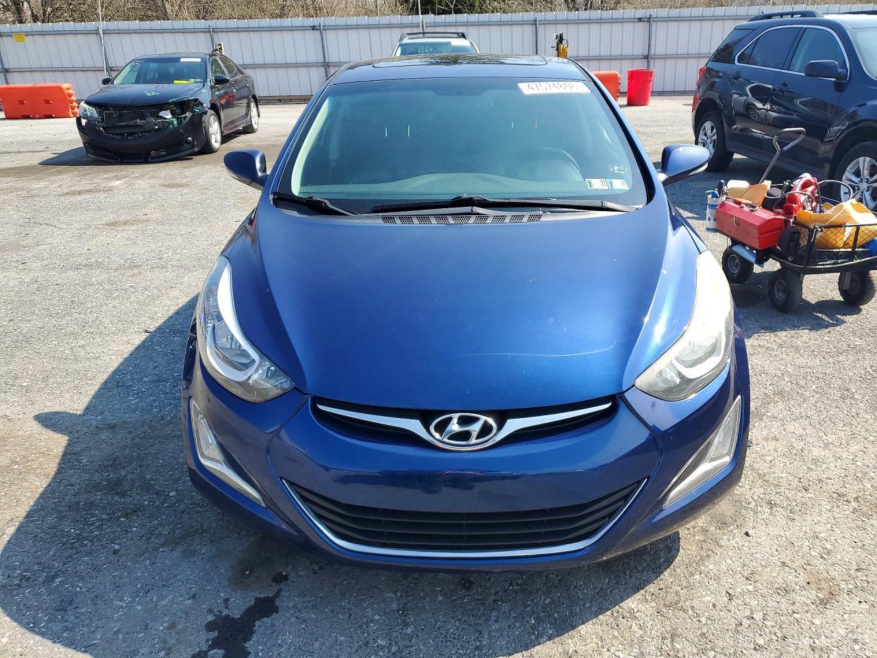 2016 HYUNDAI ELANTRA