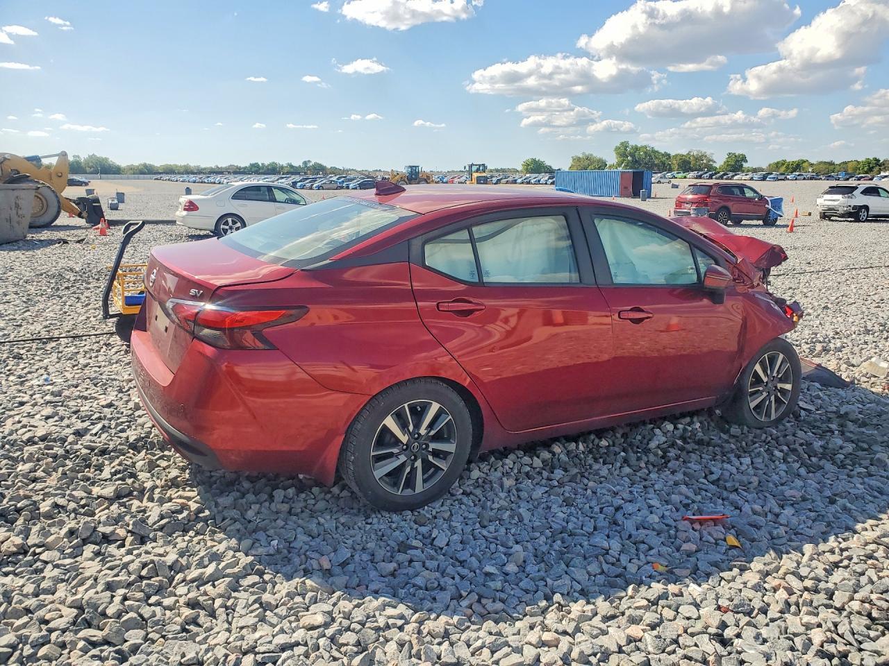 2021 NISSAN VERSA