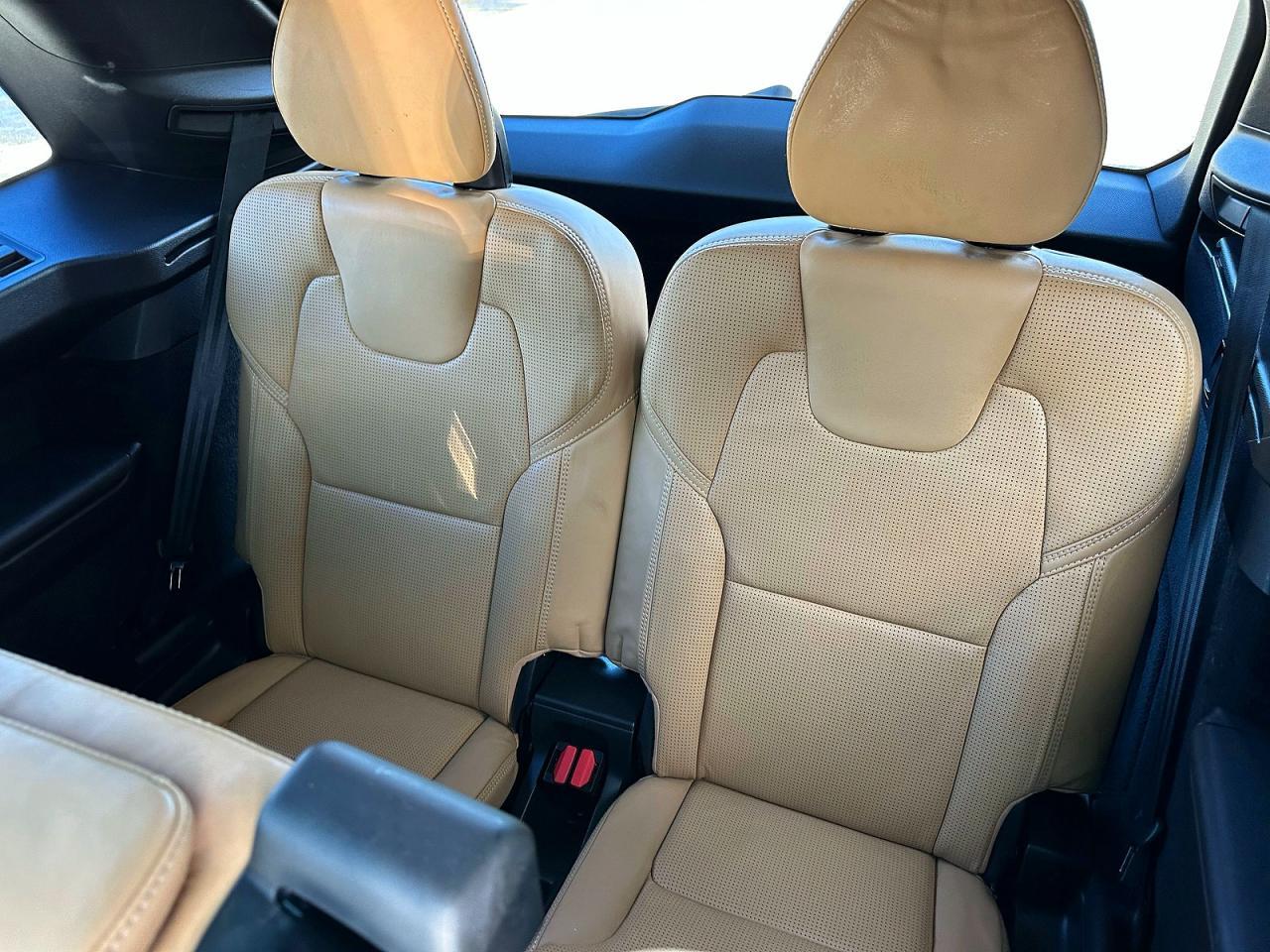 2017 VOLVO XC90