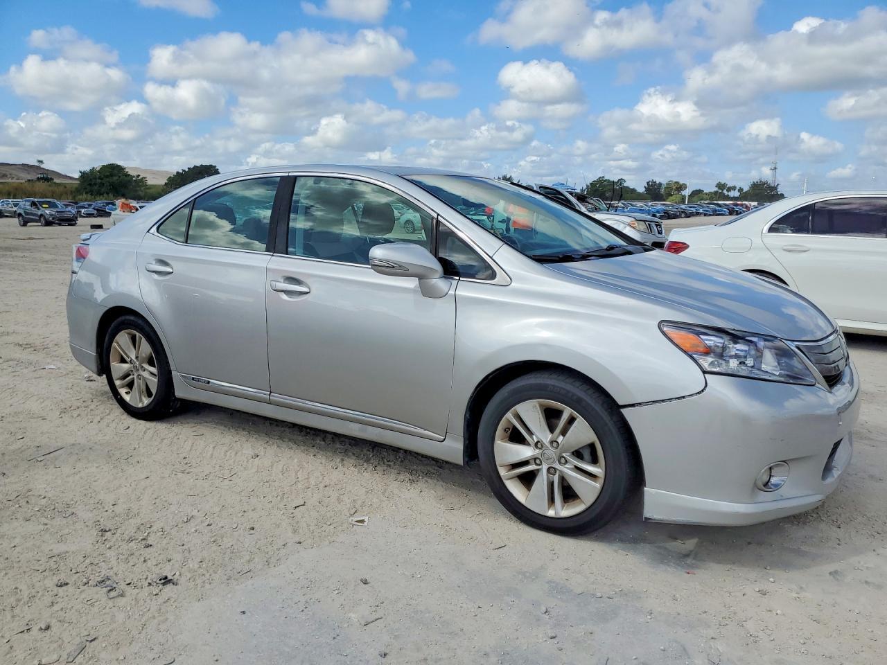 2010 LEXUS HS 250h
