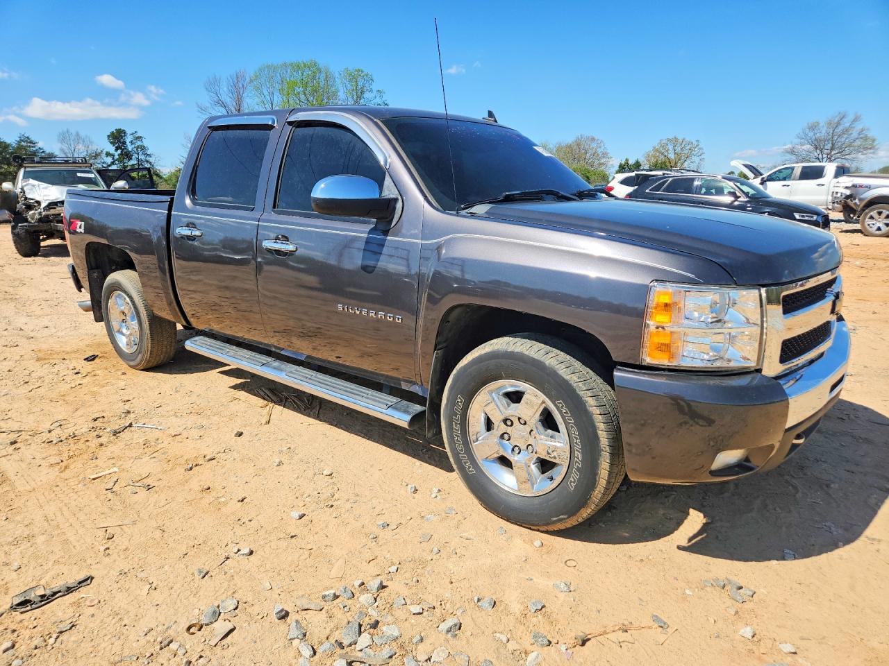 2011 CHEVROLET SILVERADO 1500