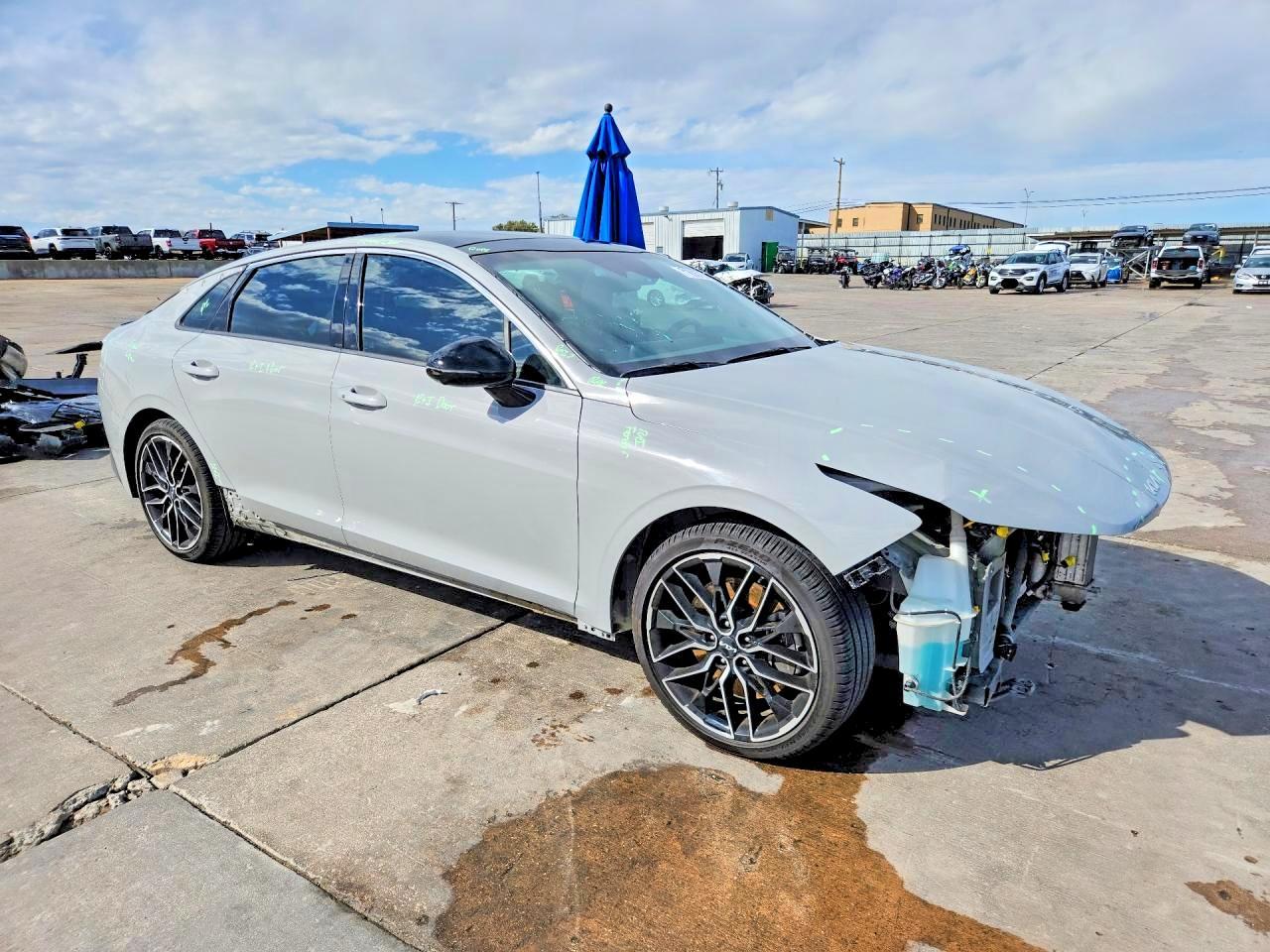 2023 KIA K5