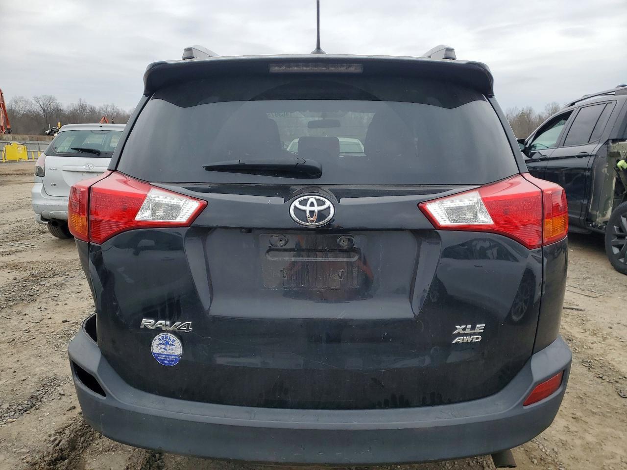 2014 TOYOTA RAV4