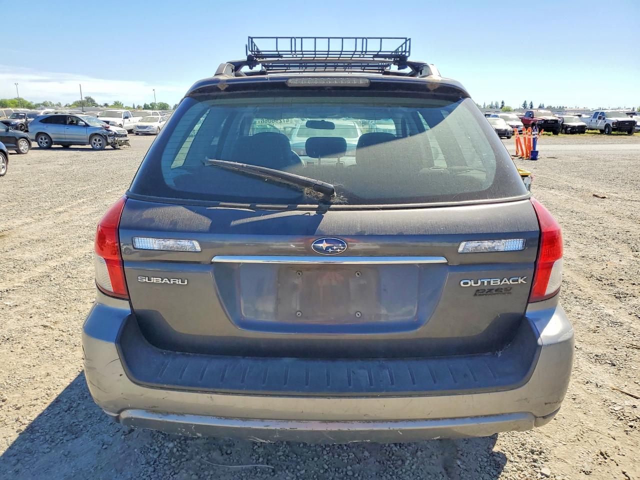 2009 SUBARU Outback