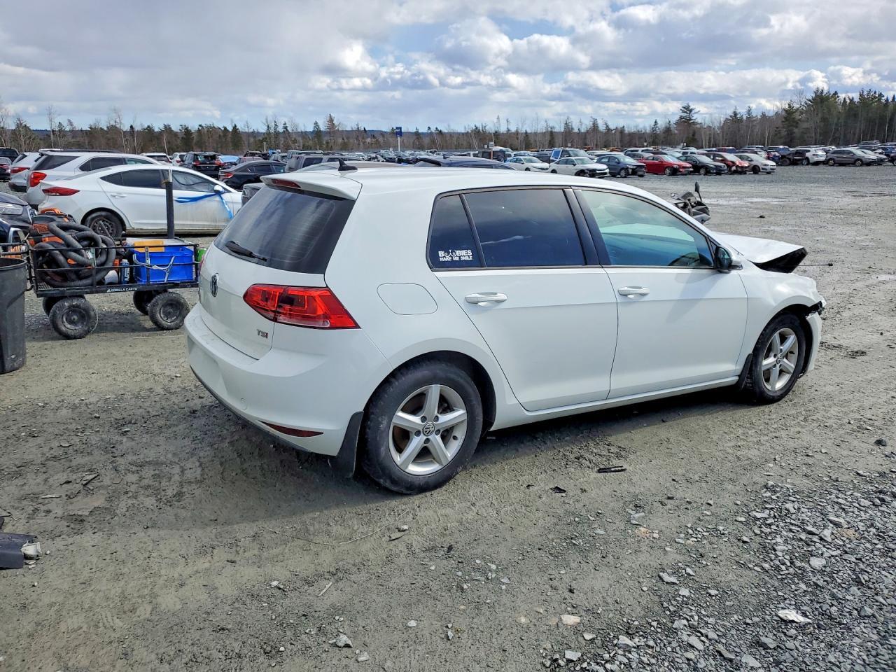 2015 VOLKSWAGEN GOLF