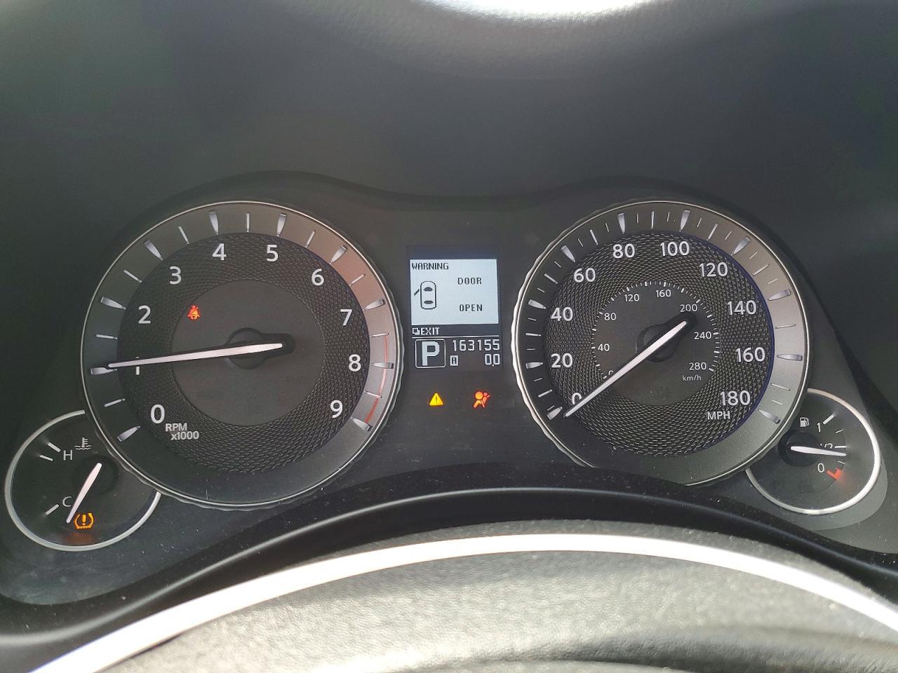 2012 INFINITI M37
