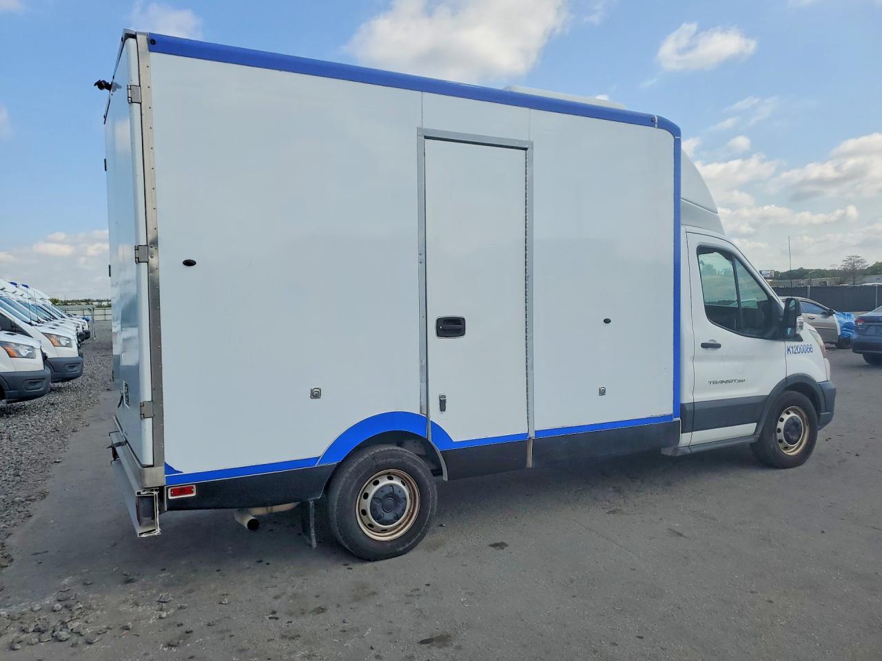 2020 FORD Transit