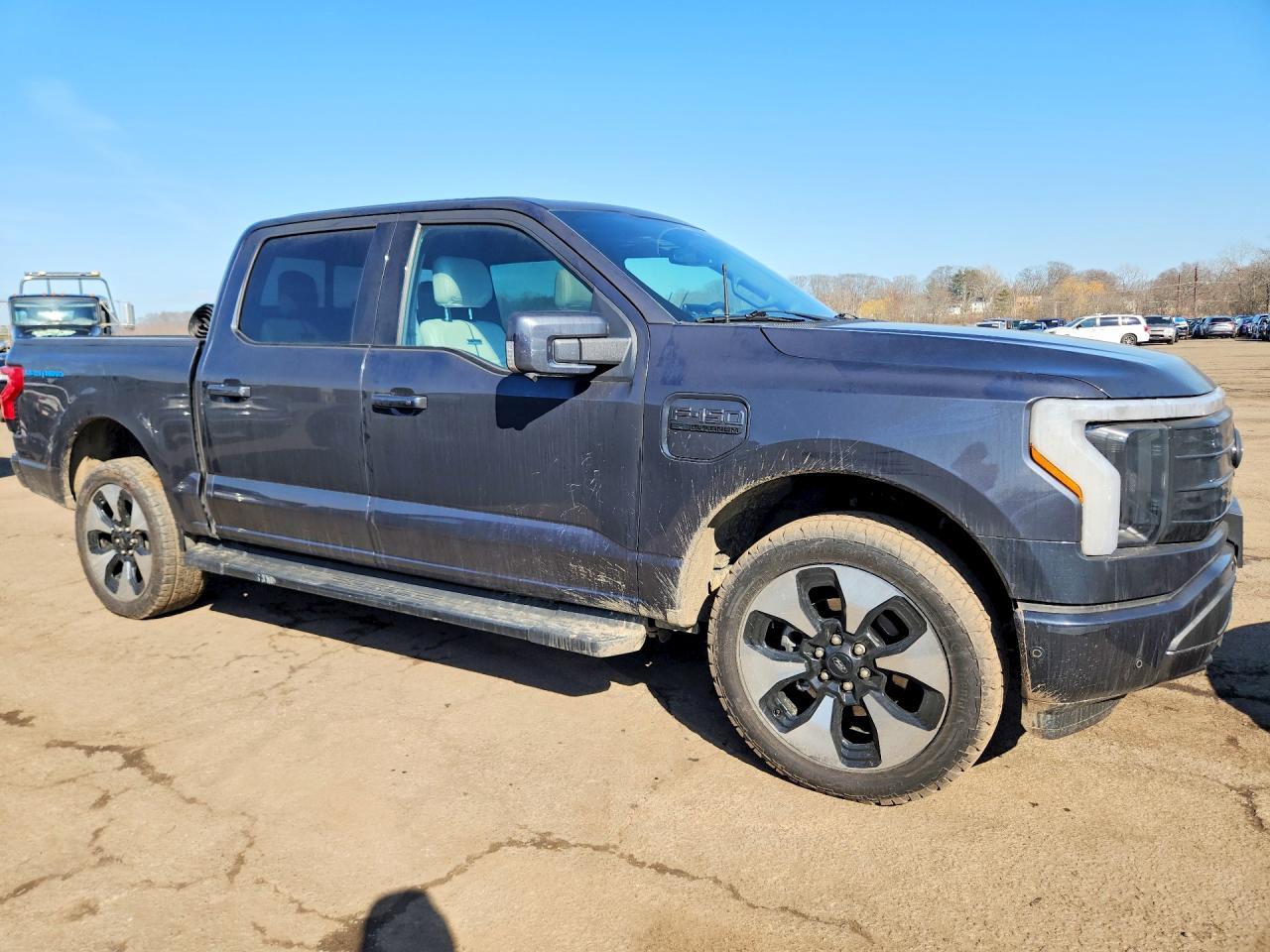 2022 FORD F-150 Lightning