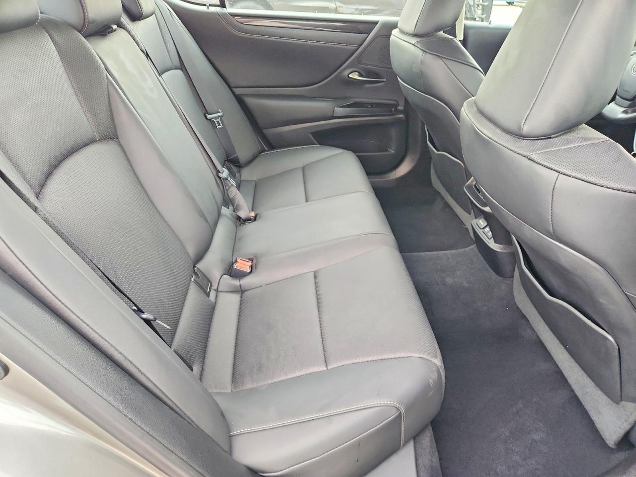 2021 LEXUS ES 350