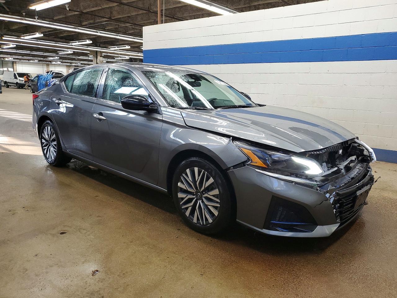 2025 NISSAN ALTIMA