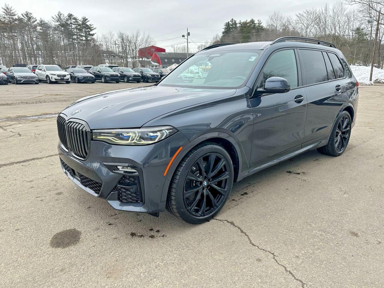 2022 BMW X7