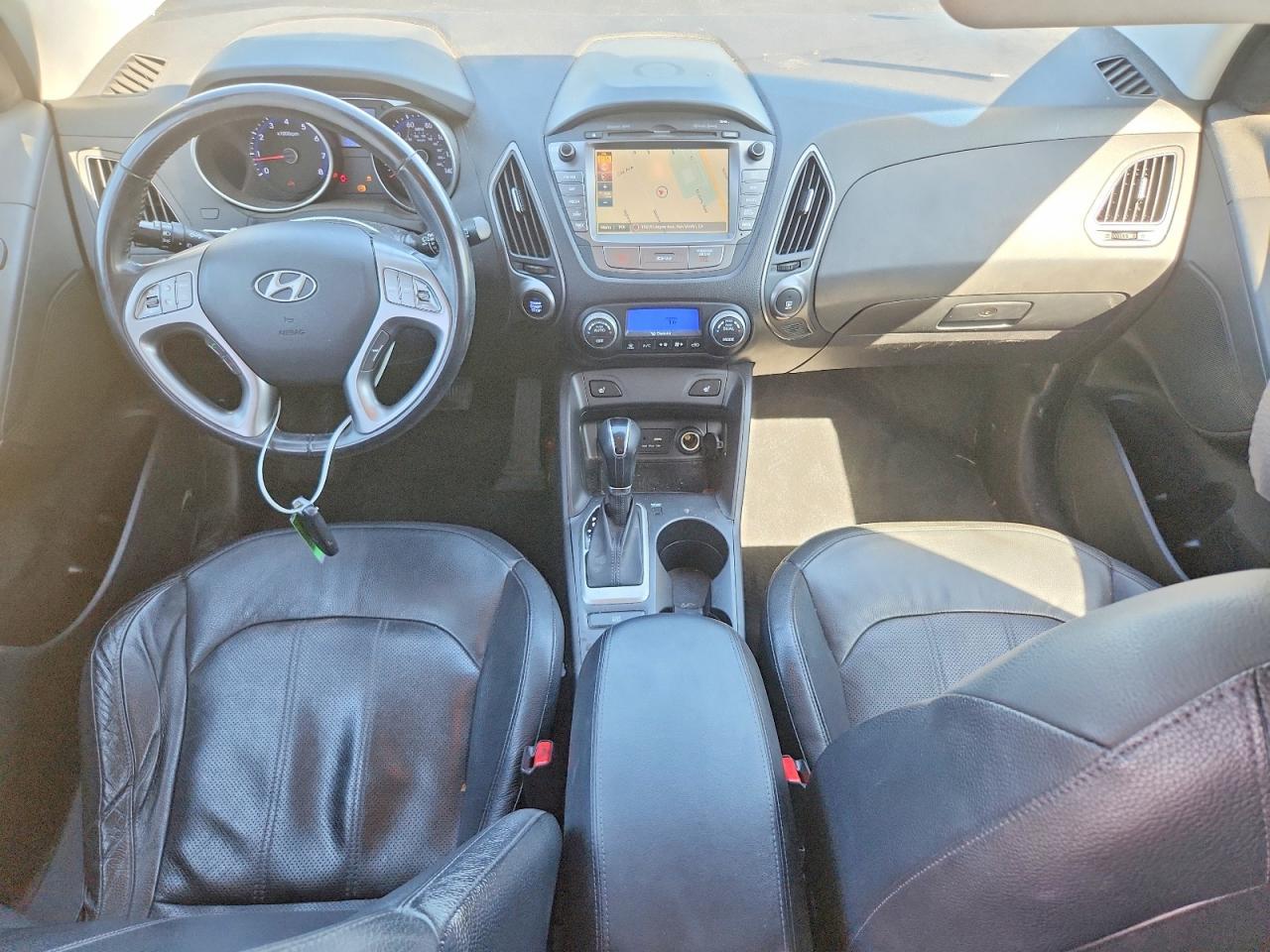 2015 HYUNDAI TUCSON