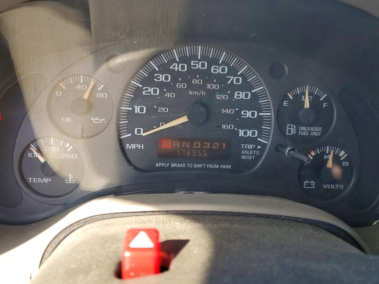 2002 CHEVROLET Astro