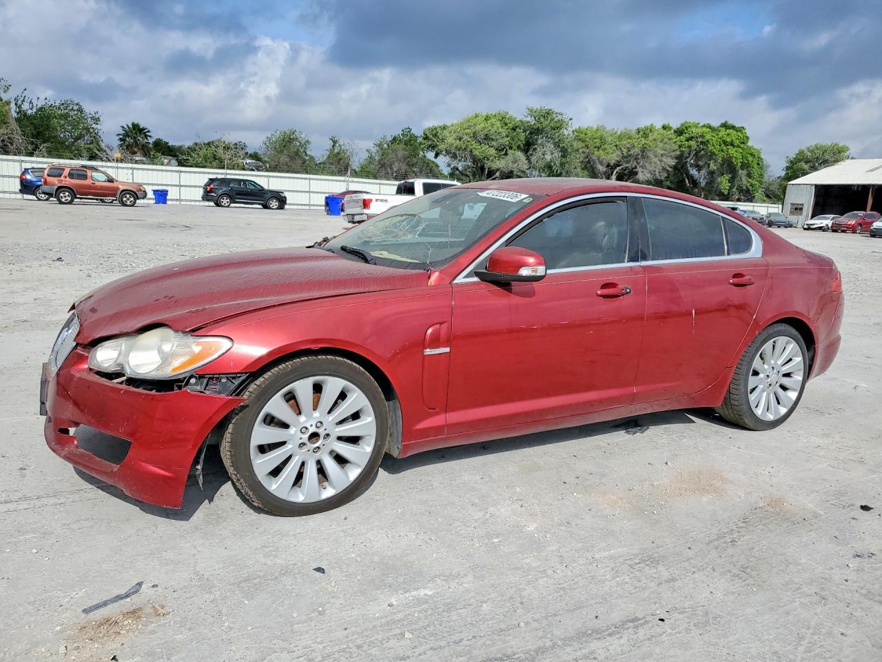 2009 JAGUAR XF