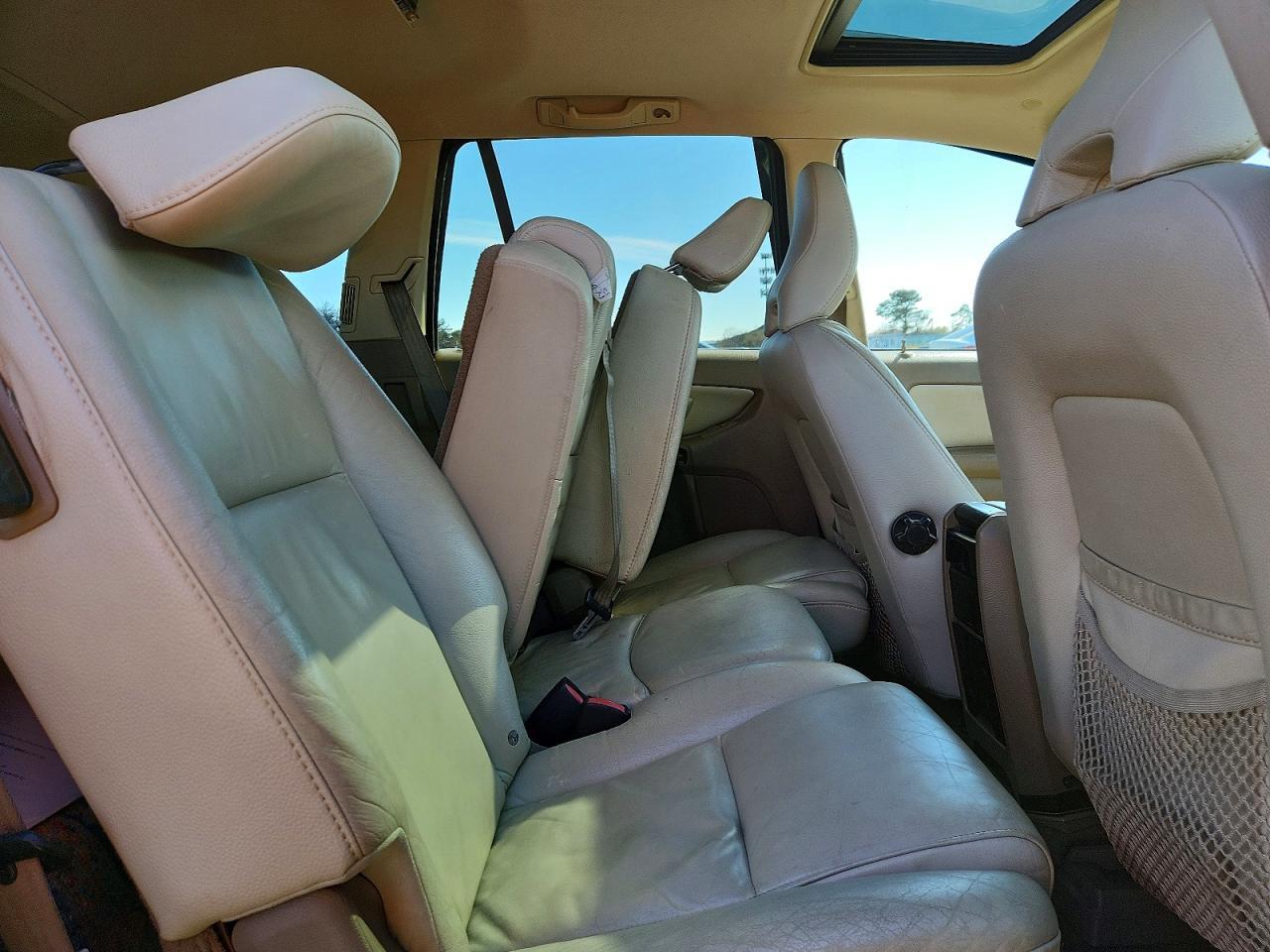 2013 VOLVO XC90
