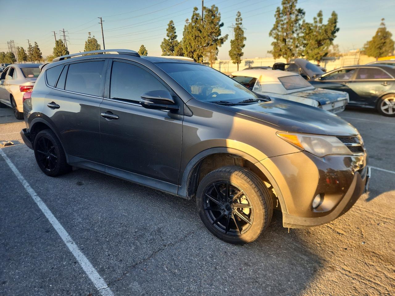 2015 TOYOTA RAV4