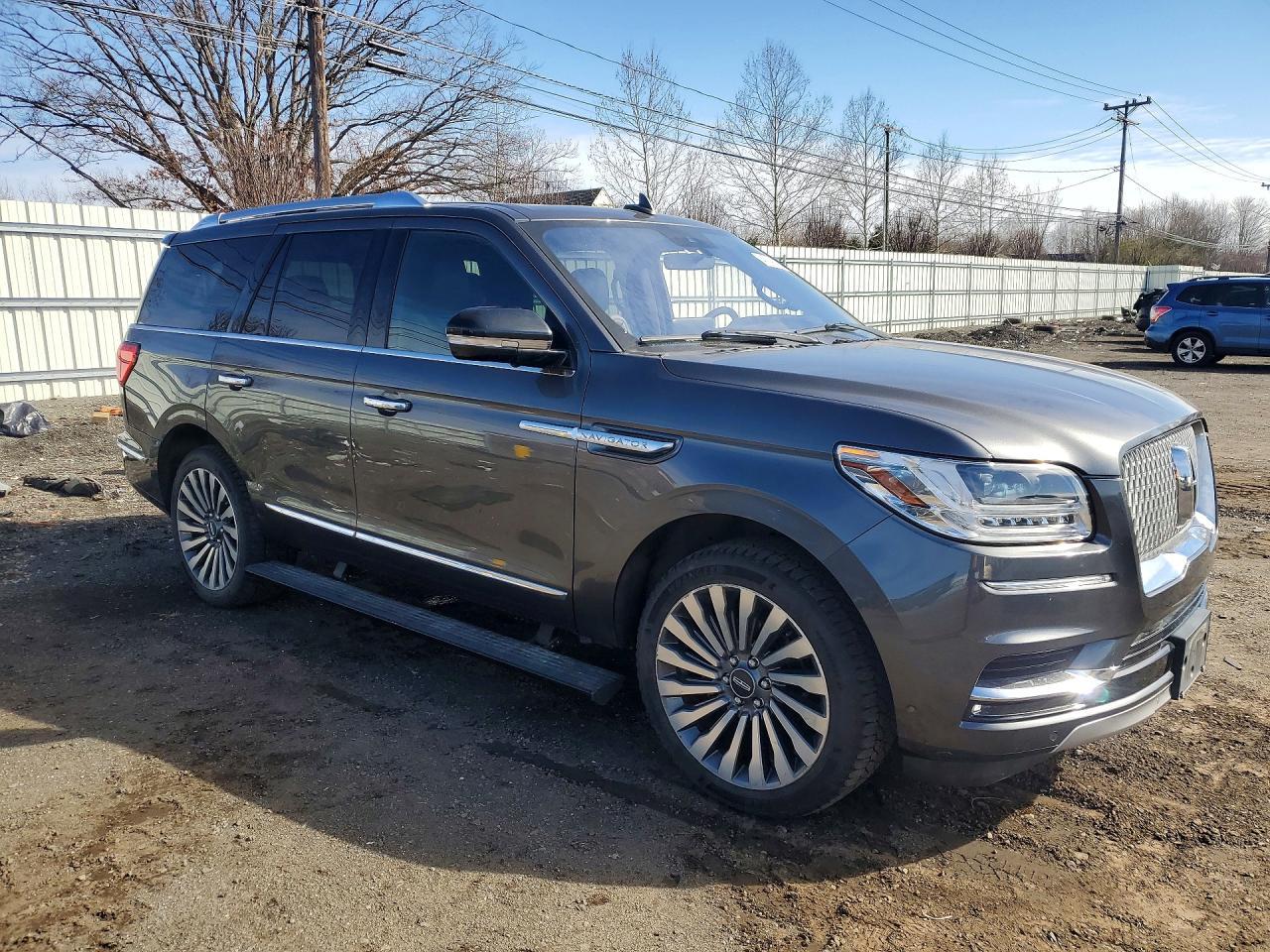 2018 LINCOLN Navigator