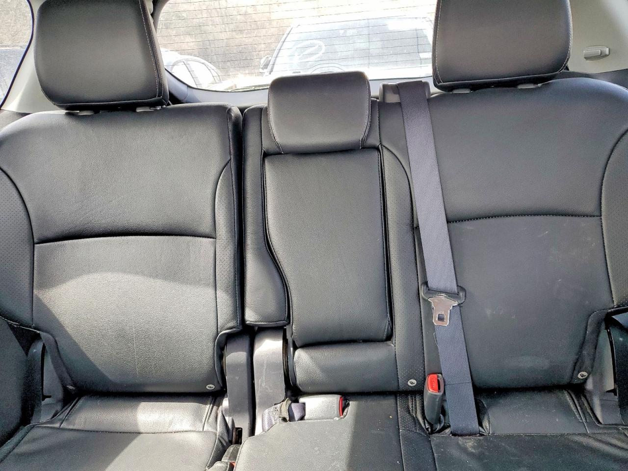 2012 MITSUBISHI outlander