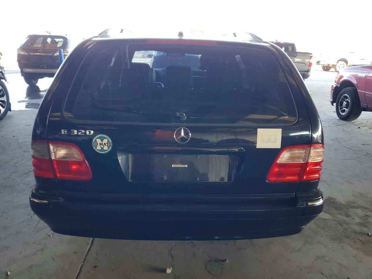 2001 MERCEDES-BENZ E-Class