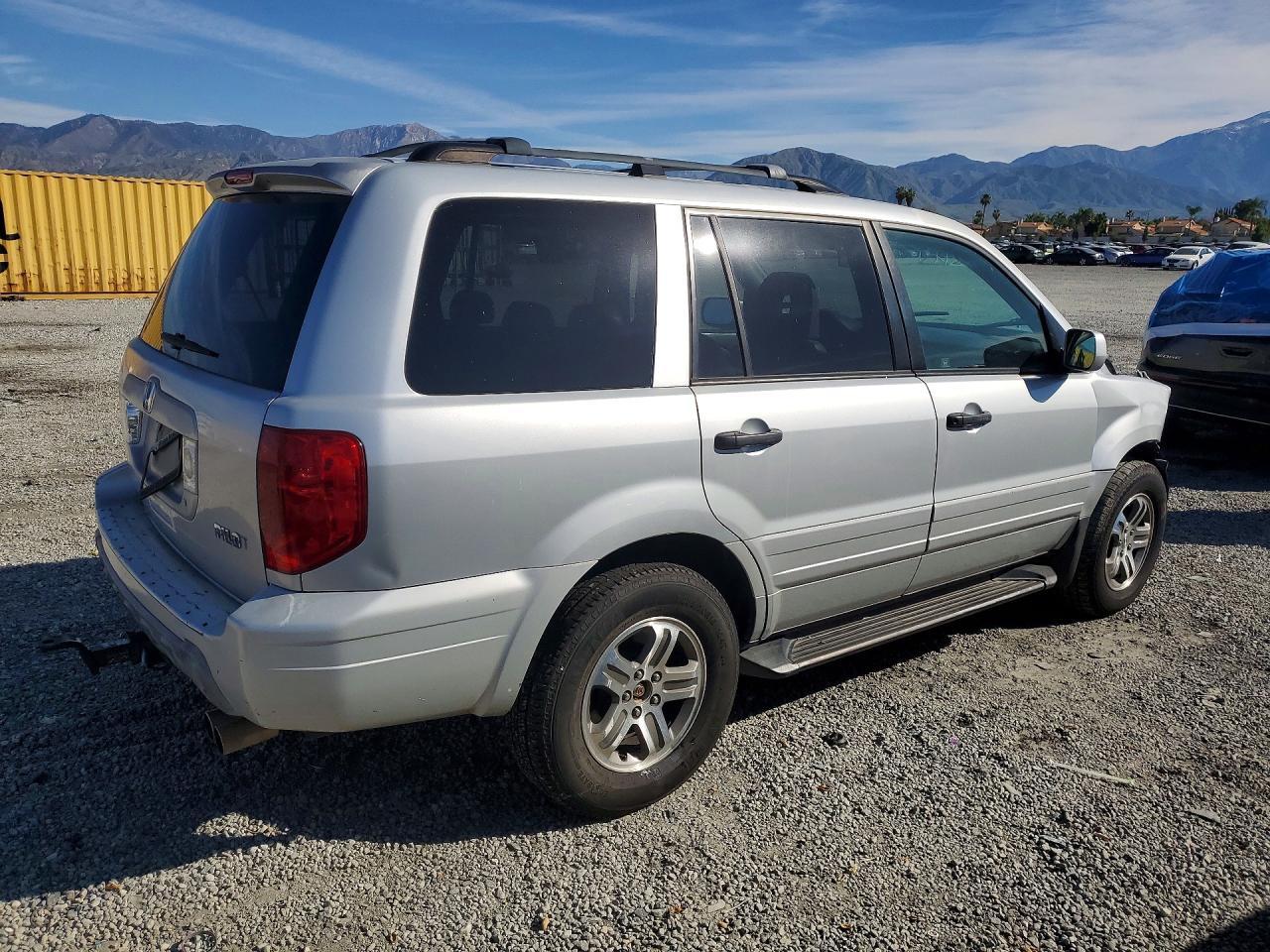 2004 HONDA PILOT