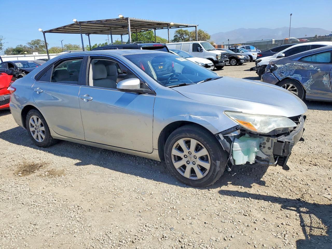 2015 TOYOTA CAMRY