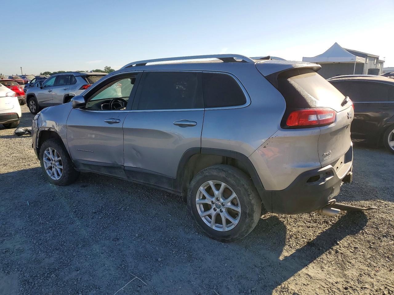 2018 JEEP CHEROKEE