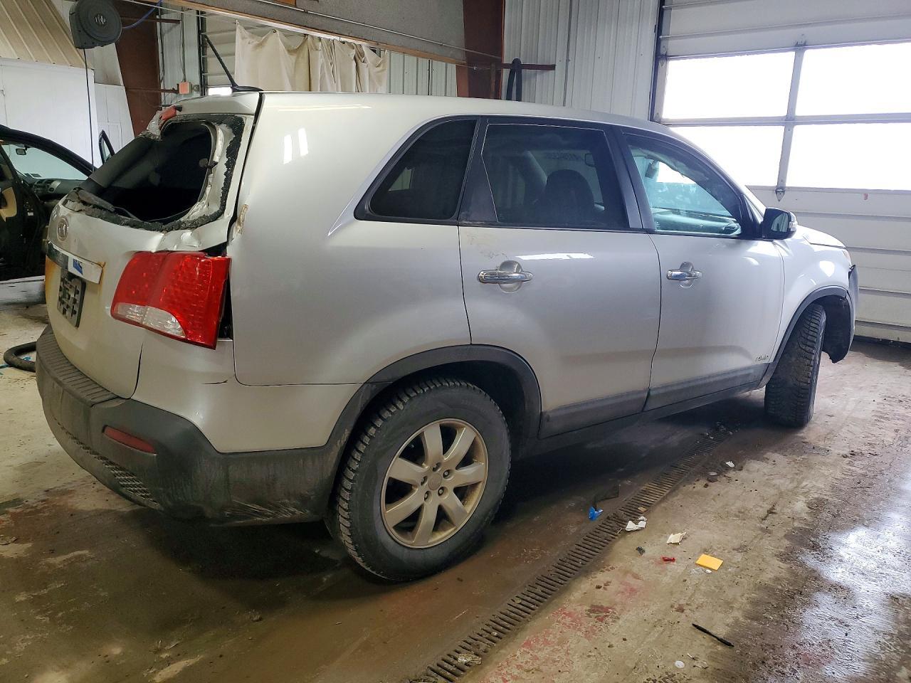 2013 KIA SORENTO