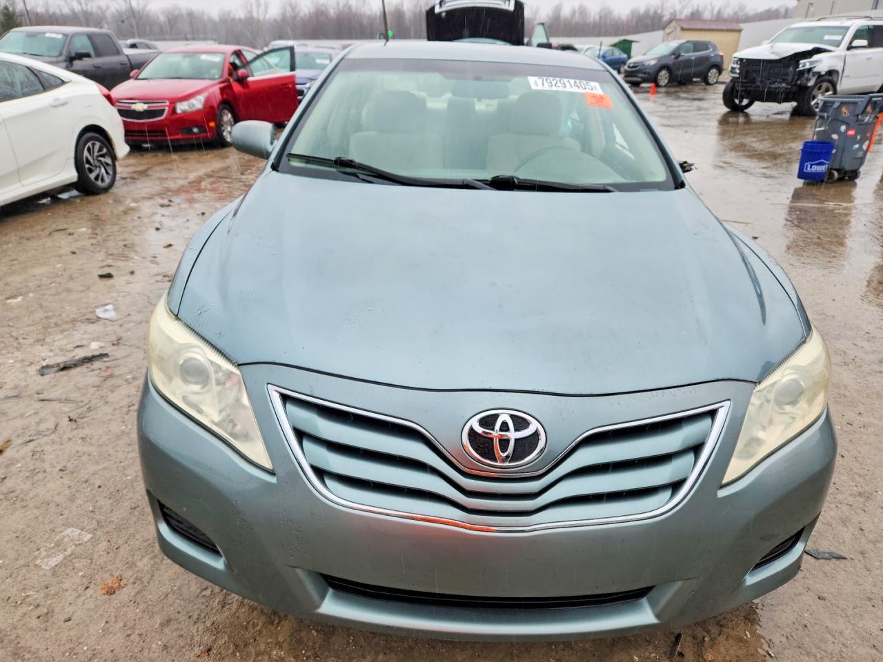 2010 TOYOTA CAMRY