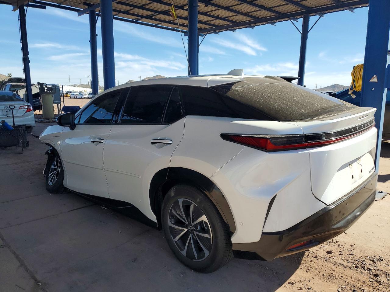 2024 LEXUS Rz 300e