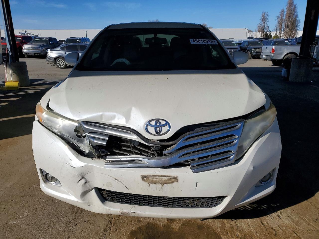 2011 TOYOTA VENZA