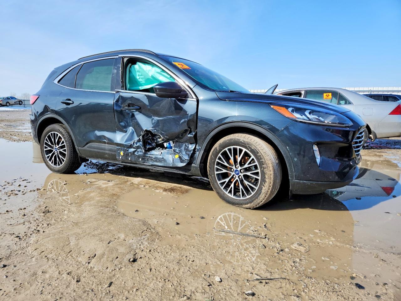 2022 FORD ESCAPE