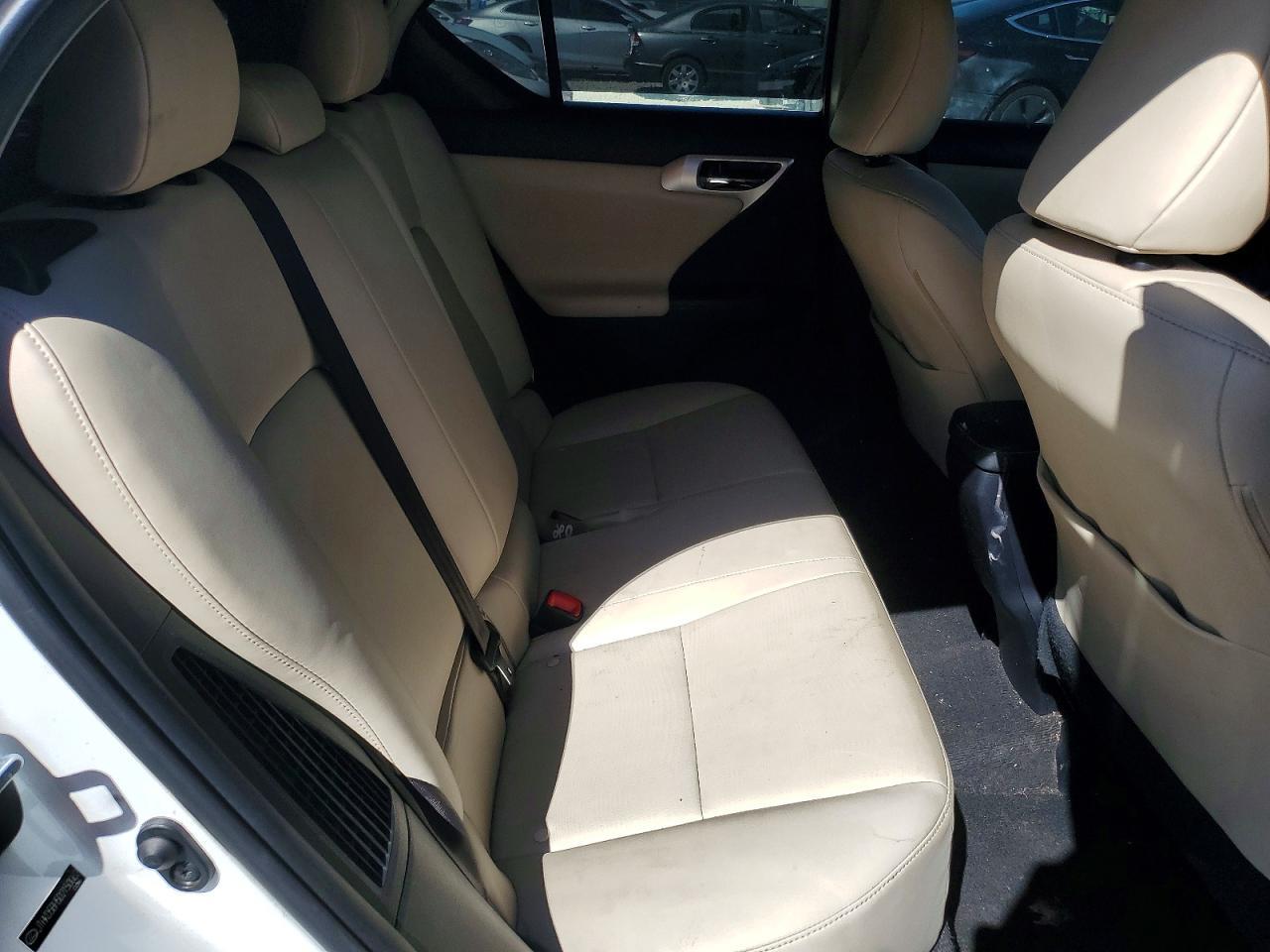 2013 LEXUS CT 200H