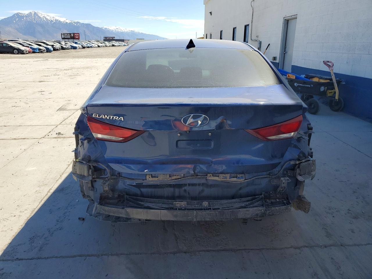 2018 HYUNDAI ELANTRA