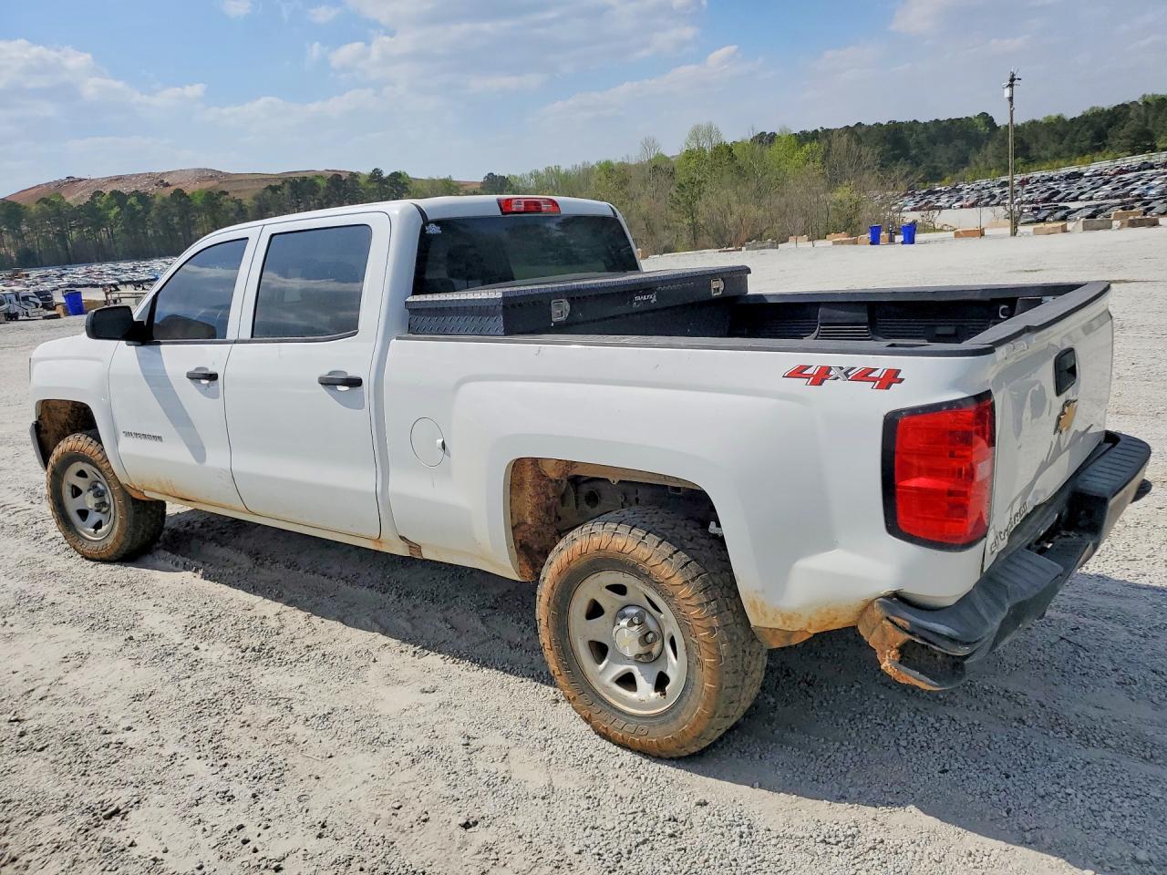2018 CHEVROLET Silverado