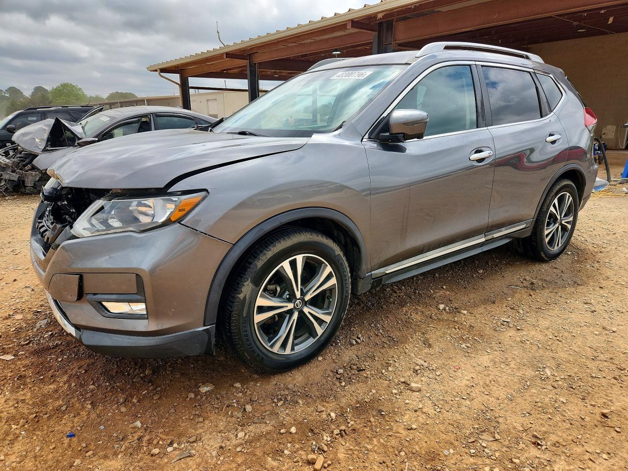 2018 NISSAN ROGUE