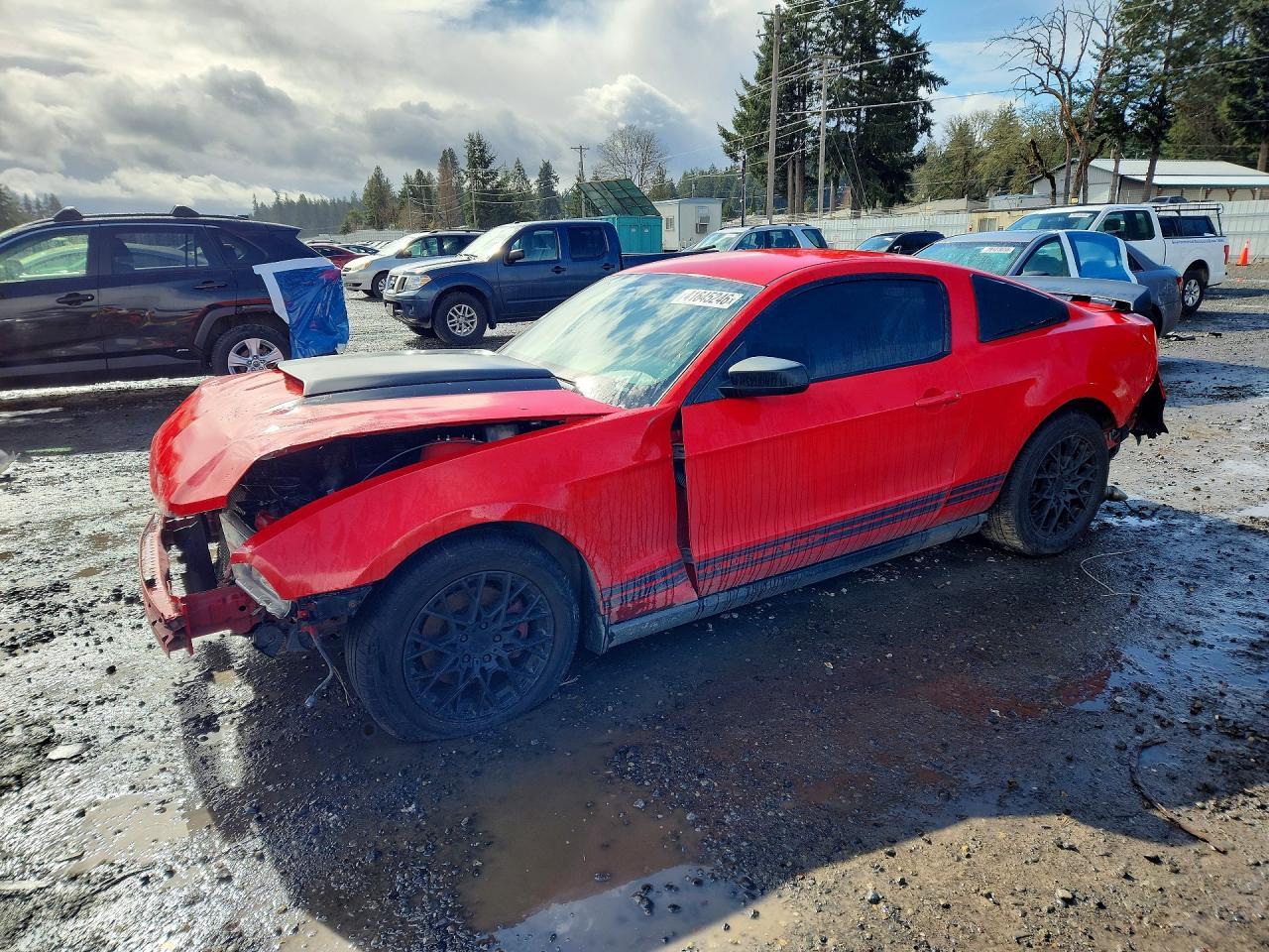 2011 FORD MUSTANG