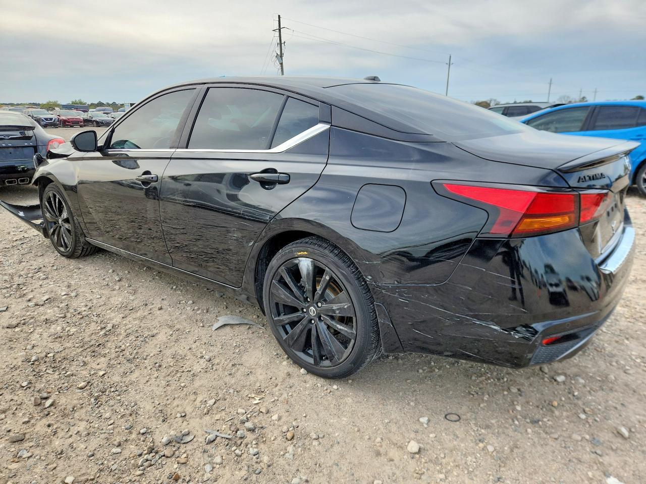 2022 NISSAN ALTIMA