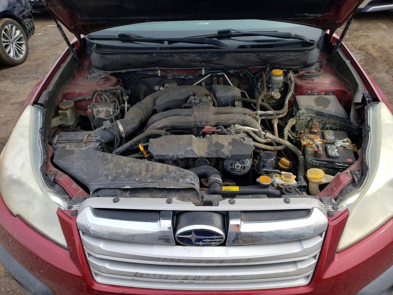 2014 SUBARU Outback