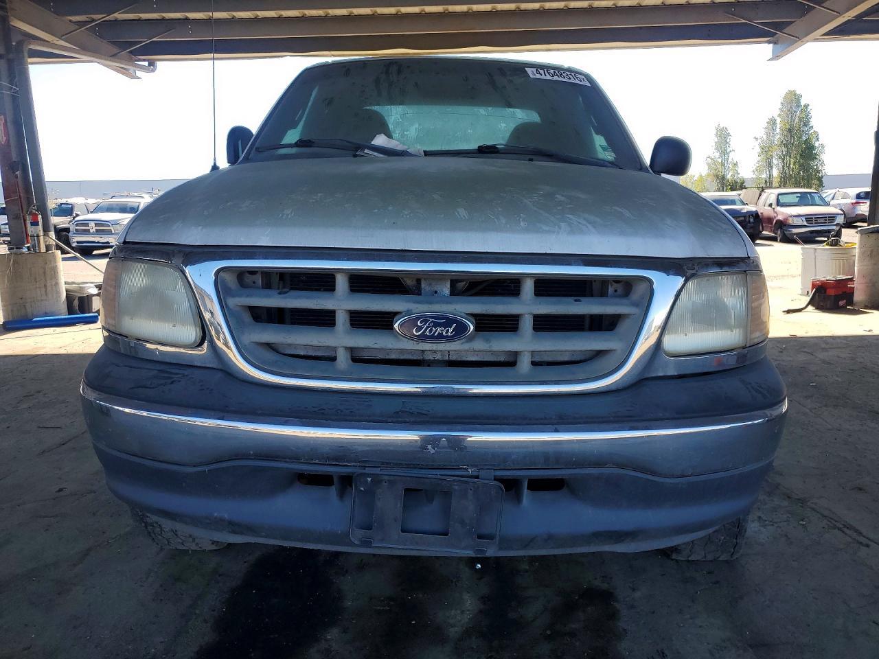 2002 FORD F-150 Lightning
