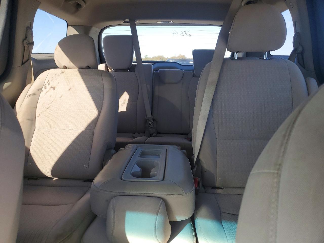 2006 KIA SEDONA
