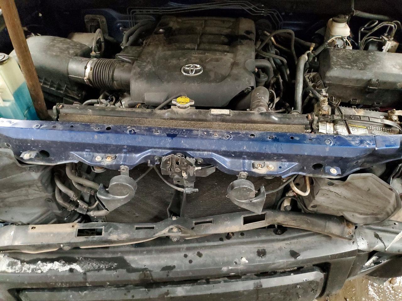 2015 TOYOTA TUNDRA