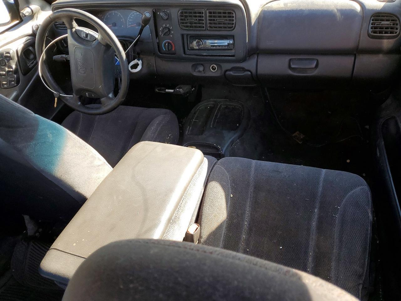 2000 DODGE Dakota